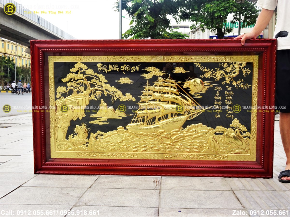 Tranh được chạm hoàn toàn thủ công từ nguyên liệu đồng vàng nhập khẩu Hàn Quốc