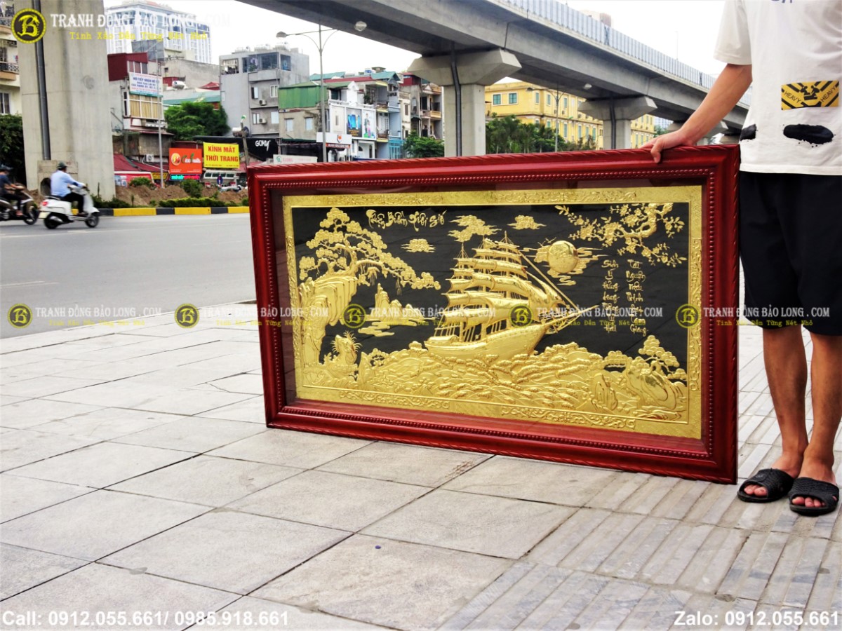 Ngoài kích thước 1m55 x 88cm chúng tôi còn nhận chạm các kích thước theo yêu cầu của quý khách